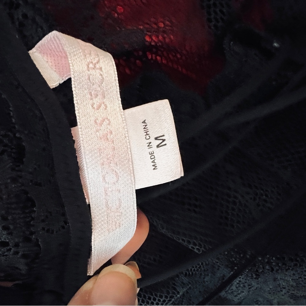 Victoria's Secret Black Sheer Babydoll Chemise - Open Crisscross Back Size M - Picture 11 of 14